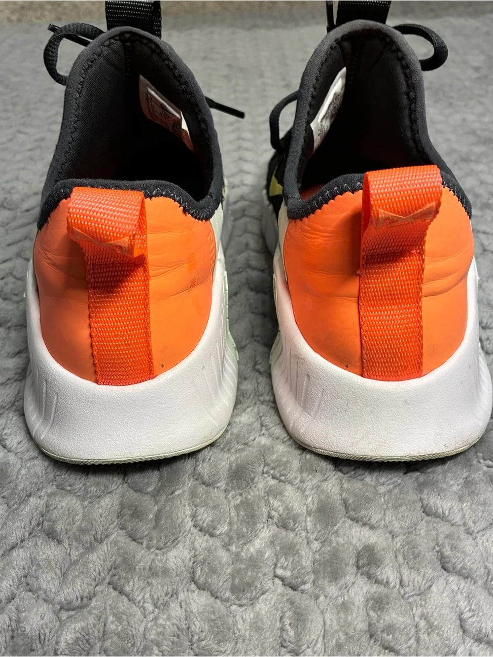 Nike Metcon Black Sneakers with Yellow Swoosh and Orange Heel woman’s size 8.5